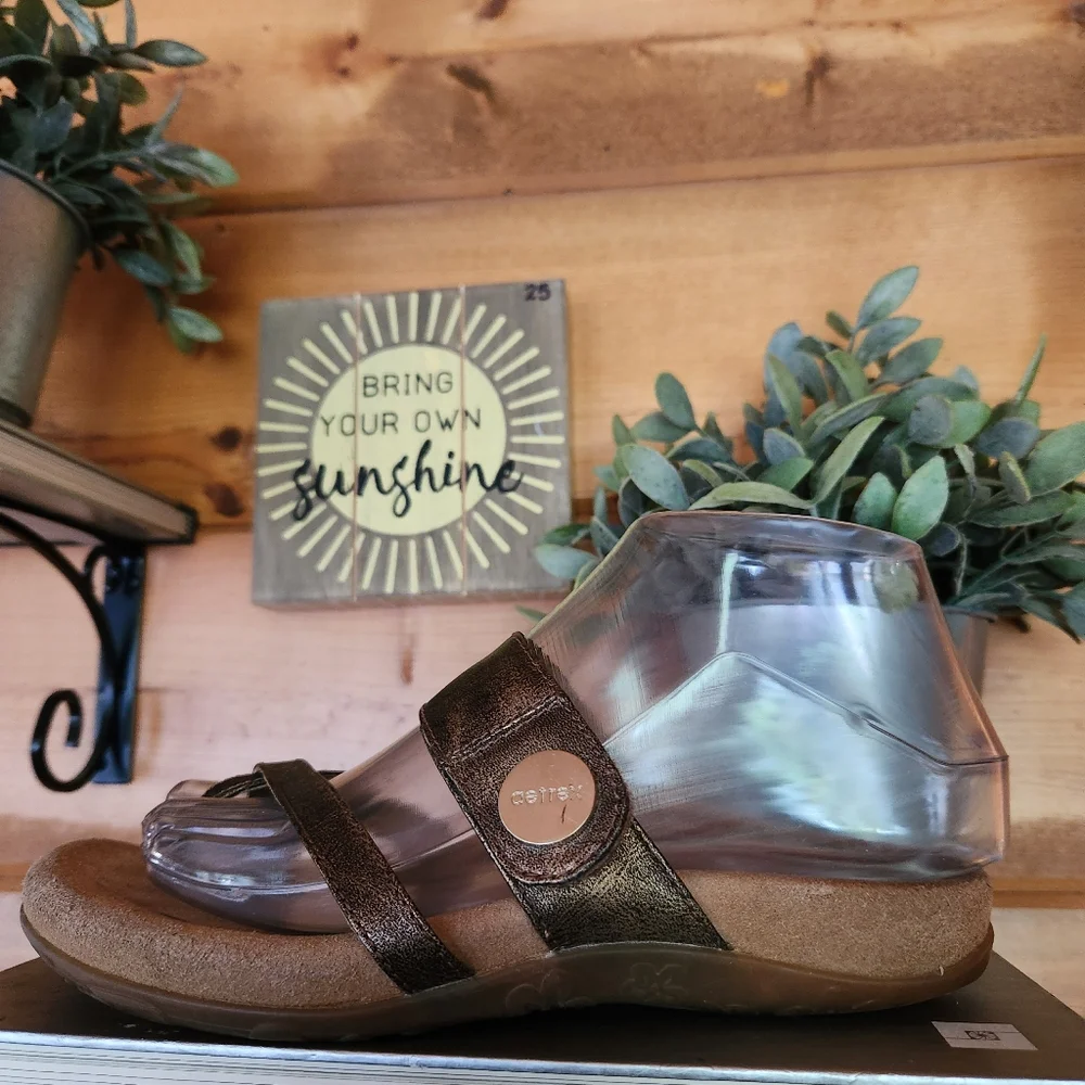 Aetrex Izzy‎ Sparkle Faux Leather Metallic Comfort Arch Support Sandals Sz 6-6.5